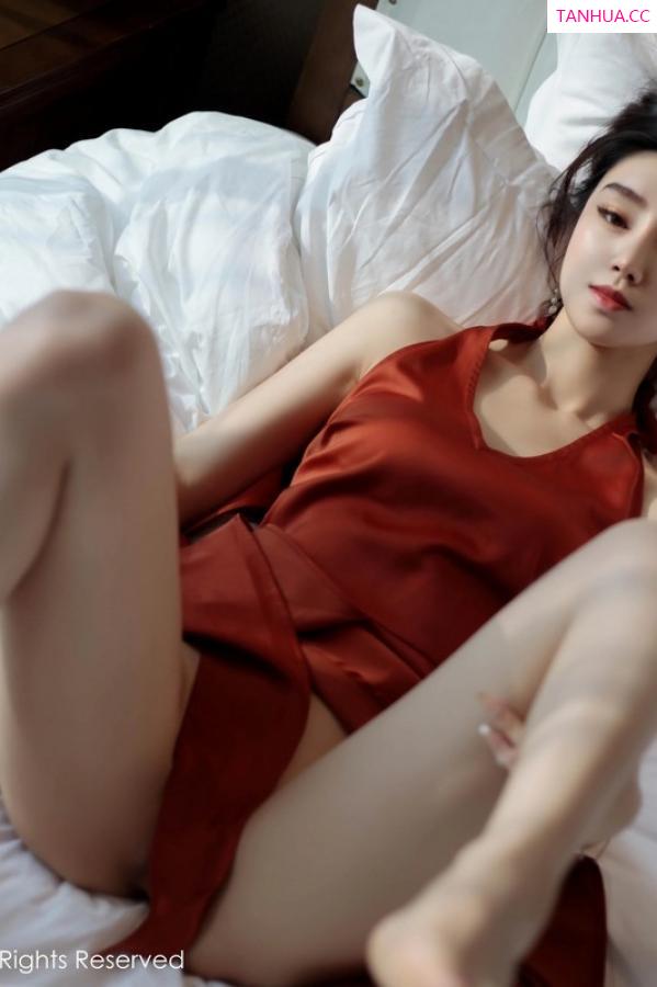   [XiuRen]高清写真图 2023.06.06 No.6861 苏曼兮 新人美腿第56张图片
